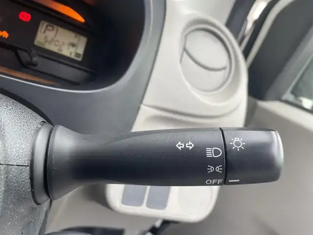 ダイハツ ミラ イース L 大阪府 2015(平27)年 5.2万km ホワイト キーレス/CD AUX/フロアマット/ドアバイザー/ヘッドライトレベライザー/取説/禁煙車