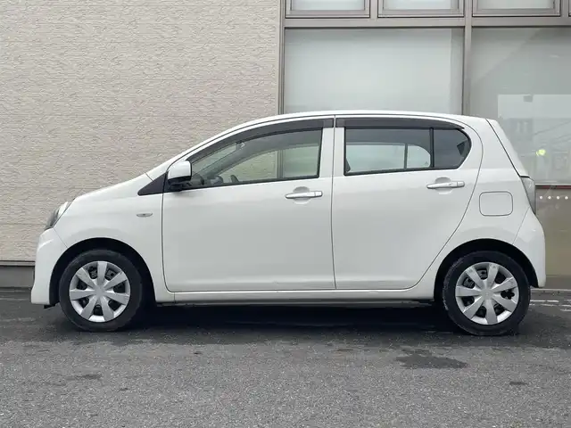 ダイハツ ミラ イース L 大阪府 2015(平27)年 5.2万km ホワイト キーレス/CD AUX/フロアマット/ドアバイザー/ヘッドライトレベライザー/取説/禁煙車