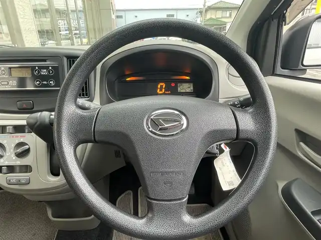 ダイハツ ミラ イース L 大阪府 2015(平27)年 5.2万km ホワイト キーレス/CD AUX/フロアマット/ドアバイザー/ヘッドライトレベライザー/取説/禁煙車