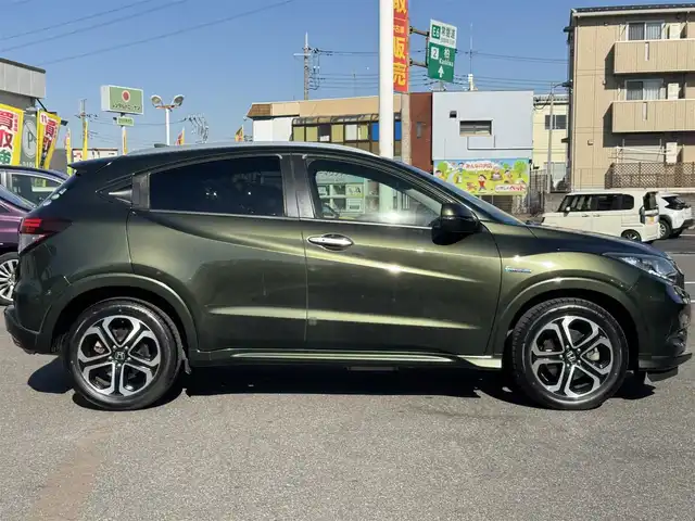 ホンダ ヴェゼル ハイブリッド Z 千葉県 2014(平26)年 4.3万km ミスティックグリーンパール ワンオーナー車/あんしんパッケージ/コンフォートビューパッケージ/純正ナビ/ワンセグTV/Bluetooth/バックカメラ/ハーフレザーシート/D/N席シートヒーター/純正17インチAW/LEDライト/ETC/保証書・取説/スペアキー