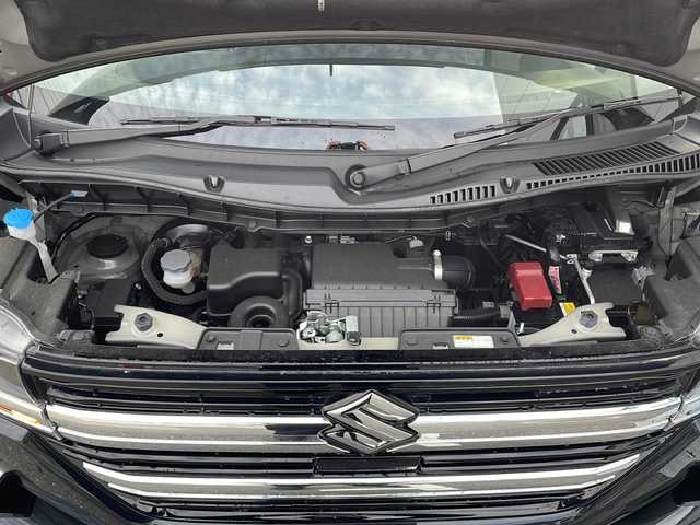 スズキ スペーシア カスタム HYBRID XS 山口県 2023(令5)年 0.1万km ブルーイッシュブラックパール3 両側パワースライドドア/プッシュスタート/スマートキー（スペアキー有）/シートヒーター（運転席＋助手席）/ステアリングヒーター/ヘッドアップディスプレイ/USB入力端子×２/オートエアコン/オートライト/LEDヘッドライト/フォグライト/サーキュレーター/アームレストコンソールボックス/助手席シートアンダーボックス/電動格納ミラー/スズキセーフティサポート/・デュアルセンサーブレーキサポート/・誤発進抑制機能/・車線逸脱抑制機能/・ふらつき警報/・車線維持支援機能/・発進お知らせ機能/・標識認識機能/・アダプティブクルーズコントロール/・低速時ブレーキサポート/・後方誤発進抑制機能