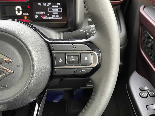 スズキ スペーシア カスタム HYBRID XS 山口県 2023(令5)年 0.1万km ブルーイッシュブラックパール3 両側パワースライドドア/プッシュスタート/スマートキー（スペアキー有）/シートヒーター（運転席＋助手席）/ステアリングヒーター/ヘッドアップディスプレイ/USB入力端子×２/オートエアコン/オートライト/LEDヘッドライト/フォグライト/サーキュレーター/アームレストコンソールボックス/助手席シートアンダーボックス/電動格納ミラー/スズキセーフティサポート/・デュアルセンサーブレーキサポート/・誤発進抑制機能/・車線逸脱抑制機能/・ふらつき警報/・車線維持支援機能/・発進お知らせ機能/・標識認識機能/・アダプティブクルーズコントロール/・低速時ブレーキサポート/・後方誤発進抑制機能