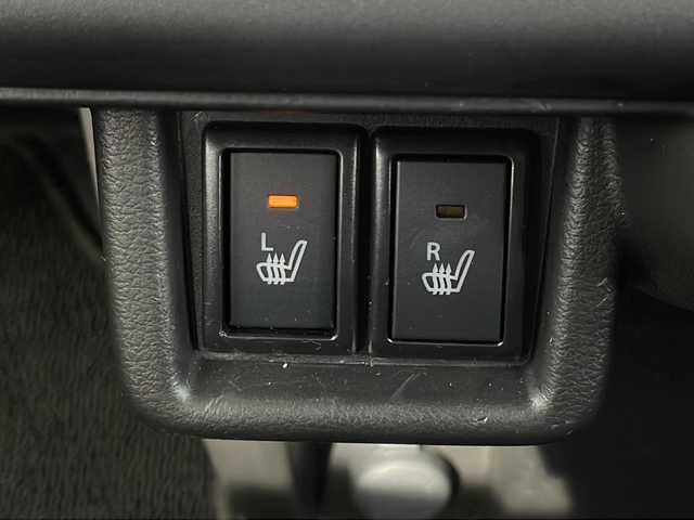 スズキ スペーシア カスタム HYBRID XS 山口県 2023(令5)年 0.1万km ブルーイッシュブラックパール3 両側パワースライドドア/プッシュスタート/スマートキー（スペアキー有）/シートヒーター（運転席＋助手席）/ステアリングヒーター/ヘッドアップディスプレイ/USB入力端子×２/オートエアコン/オートライト/LEDヘッドライト/フォグライト/サーキュレーター/アームレストコンソールボックス/助手席シートアンダーボックス/電動格納ミラー/スズキセーフティサポート/・デュアルセンサーブレーキサポート/・誤発進抑制機能/・車線逸脱抑制機能/・ふらつき警報/・車線維持支援機能/・発進お知らせ機能/・標識認識機能/・アダプティブクルーズコントロール/・低速時ブレーキサポート/・後方誤発進抑制機能