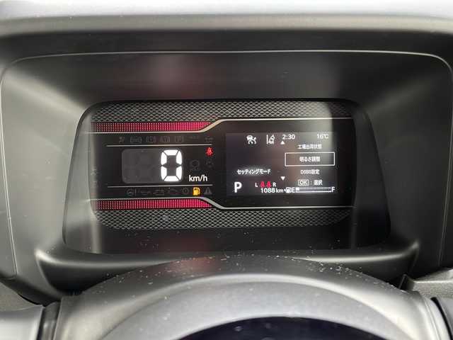 スズキ スペーシア カスタム HYBRID XS 山口県 2023(令5)年 0.1万km ブルーイッシュブラックパール3 両側パワースライドドア/プッシュスタート/スマートキー（スペアキー有）/シートヒーター（運転席＋助手席）/ステアリングヒーター/ヘッドアップディスプレイ/USB入力端子×２/オートエアコン/オートライト/LEDヘッドライト/フォグライト/サーキュレーター/アームレストコンソールボックス/助手席シートアンダーボックス/電動格納ミラー/スズキセーフティサポート/・デュアルセンサーブレーキサポート/・誤発進抑制機能/・車線逸脱抑制機能/・ふらつき警報/・車線維持支援機能/・発進お知らせ機能/・標識認識機能/・アダプティブクルーズコントロール/・低速時ブレーキサポート/・後方誤発進抑制機能