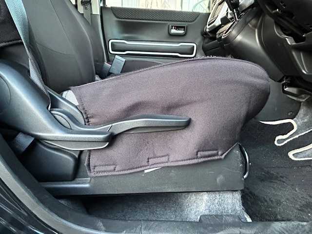 スズキ ハスラー HYBRID X 宮城県 2020(令2)年 4.7万km ブルーイッシュブラックパール3 登録時走行距離46979km/横滑り防止/衝突軽減システム/アイドリングストップ/プッシュスタート/全方位カメラ/コーナーセンサー後/TV/CD/AM/FM/純正アルミホイール/社外フロアマット/クルーズコントロール/ETC/フォグランプ/ドライブレコーダー/シートカバー