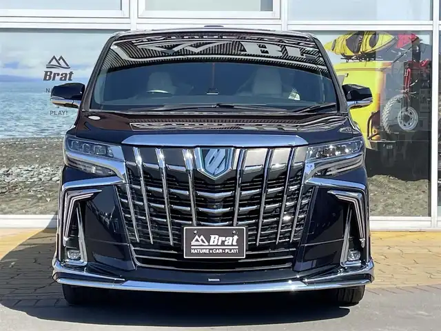 トヨタ アルファードハイブリット エグゼクティブ ラウンジ S 道北・旭川 2019(令1)年 4.9万km スパークリングブラックパールクリスタルシャイン JBLプレミアムサウンドシステム/リアエンターテイメント/デジタルインナーミラー/ツインムーンルーフ/フリップダウンモニター/全方位カメラ/白革シート/モデリスタフルエアロ/3眼LEDヘッドライト/ステアリングヒーター/ベンチレーション/シートヒーター/エグゼクティブパワーシート/レーダークルーズコントロール/純正フロアマット/メーカーナビ/地デジ、Bluetooth/両側パワースライドドア/パワーバックドア/取扱説明書/保証書/スペアキー×1
