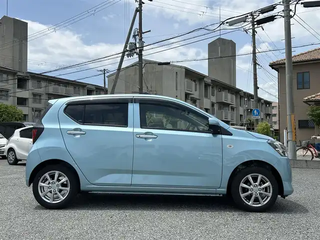 ダイハツ ミラ イース G SAⅢ 兵庫県 2024(令6)年 0.3万km スカイブルーメタリック ・ワンオーナー/・カロッツェリアディスプレイオーディオ/・BT/USB/DVD/・スマートキー/・ドライブレコーダー前後/・コーナーセンサー/・衝突軽減ブレーキ/・レーンキープアシスト/・ハイビームアシスト/・純正14インチAW/・スマートキー/・オートLEDヘッドランプ