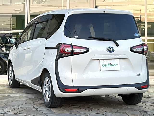 トヨタ シエンタ ハイブリッド ファンベースG セーフティED 静岡県 2021(令3)年 3.7万km ホワイトパールクリスタルシャイン 純正ナビ/・アラウンドビューモニター/・フロントカメラ/・サイドカメラ/・Bluetooth/・USB/・DVD/・フルセグTV/主要装備/・ETC車載器/・前後ドライブレコーダー/・両側パワースライドドア/・前席シートヒーター/・衝突被害軽減システム/・レーンキープアシスト/・クルーズコントロール/・前後ソナー/・LEDヘッドライト/・オートマチックハイビーム/・社外フロアマット/・ステアリングヒーター/・TVキャンセラー/・スマートキー/・ECOモード/・EVモード