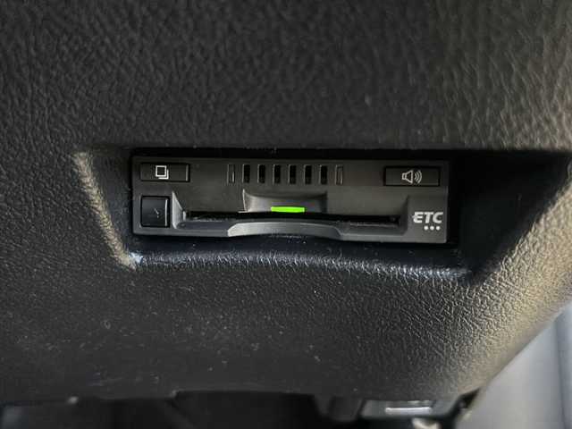 トヨタ シエンタ ハイブリッド ファンベースG セーフティED 静岡県 2021(令3)年 3.7万km ホワイトパールクリスタルシャイン 純正ナビ/・アラウンドビューモニター/・フロントカメラ/・サイドカメラ/・Bluetooth/・USB/・DVD/・フルセグTV/主要装備/・ETC車載器/・前後ドライブレコーダー/・両側パワースライドドア/・前席シートヒーター/・衝突被害軽減システム/・レーンキープアシスト/・クルーズコントロール/・前後ソナー/・LEDヘッドライト/・オートマチックハイビーム/・社外フロアマット/・ステアリングヒーター/・TVキャンセラー/・スマートキー/・ECOモード/・EVモード