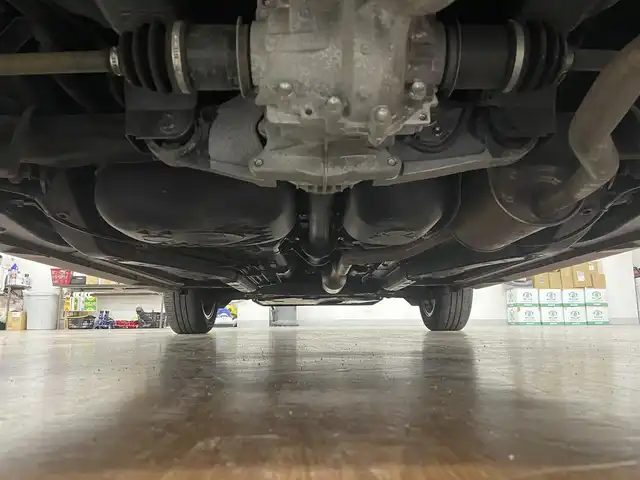 ダイハツ ロッキー G 道央・札幌 2021(令3)年 7.4万km ブラックマイカメタリック/コンパーノレッド 4WD/ワンオーナー/寒冷地仕様/純正メモリナビ/・フルセグTV/CD/DVD/BT/SD/USB/TVキャンセラー/バックカメラ/純正エンジンスターター/純正ドライブレコーダー/前席シートヒーター/スマートアシスト/・衝突警報機能/・衝突回避支援ブレーキ/・前後誤発進抑制機能/・レーンキープコントロール/・車線逸脱警報機能/・ふらつき警報/・先行車発進お知らせ機能/・標識認識機能/横滑り防止装置/前後コーナーセンサー/アダプティブクルーズコントロール/アイドリングストップ/オートライト/LEDヘッドライト/フォグライト/シーケンシャルウインカー/プッシュスタート/スマートキー×2/ステアリングリモコン/純正フロアマット/純正ドアバイザー/ウインカーミラー/純正17インチAW/新車時保証書/取扱説明書/ナビ取扱説明書