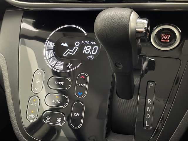 日産 デイズ ルークス ハイウェイスターX 宮崎県 2014(平26)年 7.7万km モカブラウンP 禁煙車/純正ナビTV/（MC313D-W/CD/DVD/AUX/Bluetooth/フルセグTV)/純正キセノンオートライト/純正フォグ/純正14インチアルミ/純正エアロ/純正ルーフエンドスポイラー/純正フロアマット/左側電動スライドドア/オートエアコン/ウインカードアミラー/リアプライバシーガラス/リアサーキュレーター/サイドSRSエアバック/本革巻ハンドル/ETC/インテリジェントキー/プッシュエンジンスタート/スペアキー/新車時保証書/取扱い説明書