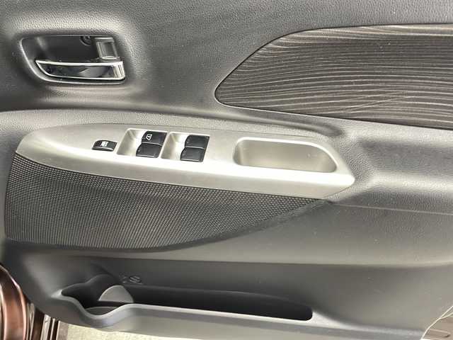 日産 デイズ ルークス ハイウェイスターX 宮崎県 2014(平26)年 7.7万km モカブラウンP 禁煙車/純正ナビTV/（MC313D-W/CD/DVD/AUX/Bluetooth/フルセグTV)/純正キセノンオートライト/純正フォグ/純正14インチアルミ/純正エアロ/純正ルーフエンドスポイラー/純正フロアマット/左側電動スライドドア/オートエアコン/ウインカードアミラー/リアプライバシーガラス/リアサーキュレーター/サイドSRSエアバック/本革巻ハンドル/ETC/インテリジェントキー/プッシュエンジンスタート/スペアキー/新車時保証書/取扱い説明書