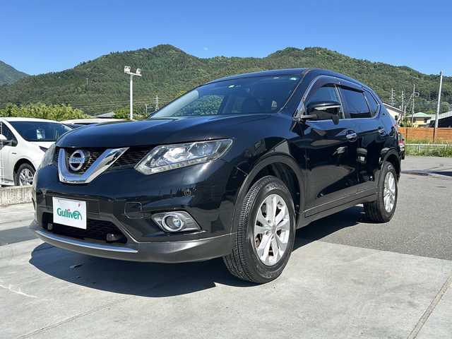 日産 エクストレイル 20X エマージェンシーブレーキ 山梨県 2014(平26)年 5.3万km ダイヤモンドブラック 純正ナビ/TV/CD/DVD/バックカメラ/衝突軽減装置/ETC/オートライト/オートエアコン/合皮シート/シートヒーター/LEDヘッドライト/純正１７インチアルミホイール/スマートキー/クリアランスソナー
