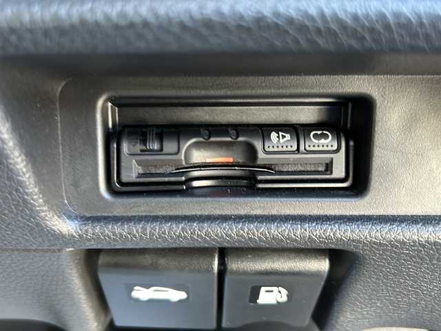 日産 エクストレイル 20X エマージェンシーブレーキ 山梨県 2014(平26)年 5.3万km ダイヤモンドブラック 純正ナビ/TV/CD/DVD/バックカメラ/衝突軽減装置/ETC/オートライト/オートエアコン/合皮シート/シートヒーター/LEDヘッドライト/純正１７インチアルミホイール/スマートキー/クリアランスソナー