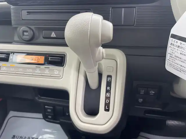 スズキ ワゴンＲ スマイル HYBRID S リミテッド 三重県 2024(令6)年 0.1万km未満 アイボリーⅡ 禁煙車/純正９インチメモリナビ/・Bluetooth・フルセグ・CD/DVD・USB・AM/FM/CD/DVDスロット/両側パワースライドドア/全方位カメラ/デュアルカメラブレーキアシスト/衝突軽減ブレーキ/レーンキープアシスト/AUTOライト/オートマチックハイビーム/LEDヘッドライト/シートヒーター/コーナーセンサー/スマートキー/プッシュスタート/スペアキー/ステアリングスイッチ/カラーコードE84/・シフォンアイボリーメタリック ソフトベージュ2トーンルーフ