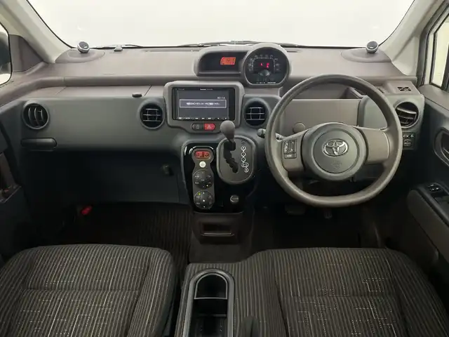 トヨタ スペイド Y 三重県 2012(平24)年 2.6万km ホワイトパールクリスタルシャイン 禁煙車/社外ナビ/・AM/FM/iPod/フルセグ/CD/DVD/バックカメラ/片側パワースライドドア/ステアリングスイッチ/プッシュスタート/スマートキー/電動格納ミラー/ウィンカーミラー