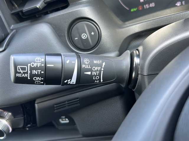 ホンダ ヴェゼル ハイブリッド 沖縄県 2021(令3)年 2.4万km サンドカーキパール ホンダセンシング/純正９型ナビ/ＡＭ／ＦＭ／ＣＤ／ＤＶＤ／ＢＴ/フルセグＴＶ/バックモニター/衝突軽減/クルコン/コーナーセンサー/オートライト/ＥＴＣ/純正１８ＡＷ/ドラレコ