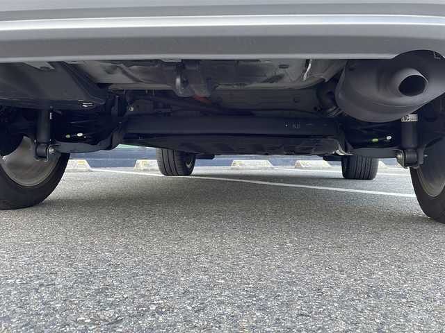 ホンダ ヴェゼル ハイブリッド e:HEV X 福岡県 2021(令3)年 2.4万km サンドカーキパール ホンダセンシング/純正９型ナビ/Bluetooth/CD/DVD/フルセグTV/バックモニター/追従クルーズコントロール/コーナーセンサー/ドライブレコーダー/ビルトインETC/純正LEDヘッドライト/オートライト/純正１８インチアルミホイール/フォグランプ/純正フロアマット/スマートキー/プッシュスタート