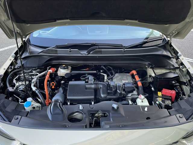 ホンダ ヴェゼル ハイブリッド e:HEV X 福岡県 2021(令3)年 2.4万km サンドカーキパール ホンダセンシング/純正９型ナビ/Bluetooth/CD/DVD/フルセグTV/バックモニター/追従クルーズコントロール/コーナーセンサー/ドライブレコーダー/ビルトインETC/純正LEDヘッドライト/オートライト/純正１８インチアルミホイール/フォグランプ/純正フロアマット/スマートキー/プッシュスタート