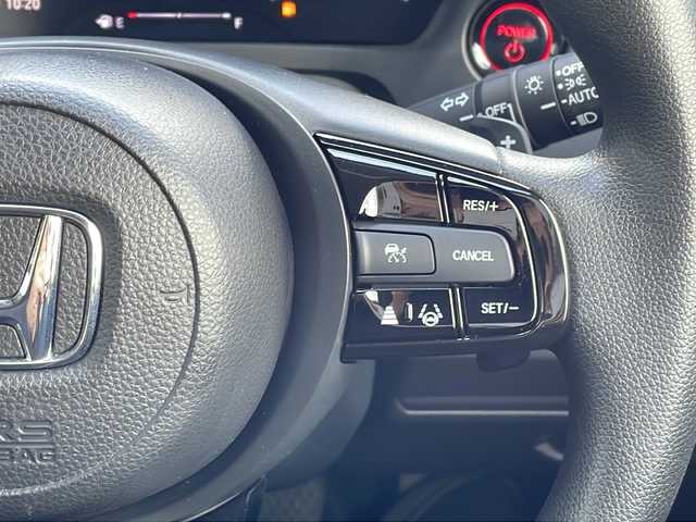 ホンダ ヴェゼル ハイブリッド e:HEV X 福岡県 2021(令3)年 2.4万km サンドカーキパール ホンダセンシング/純正９型ナビ/Bluetooth/CD/DVD/フルセグTV/バックモニター/追従クルーズコントロール/コーナーセンサー/ドライブレコーダー/ビルトインETC/純正LEDヘッドライト/オートライト/純正１８インチアルミホイール/フォグランプ/純正フロアマット/スマートキー/プッシュスタート