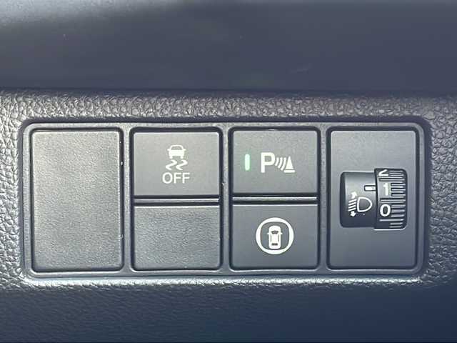 ホンダ ヴェゼル ハイブリッド e:HEV X 福岡県 2021(令3)年 2.4万km サンドカーキパール ホンダセンシング/純正９型ナビ/Bluetooth/CD/DVD/フルセグTV/バックモニター/追従クルーズコントロール/コーナーセンサー/ドライブレコーダー/ビルトインETC/純正LEDヘッドライト/オートライト/純正１８インチアルミホイール/フォグランプ/純正フロアマット/スマートキー/プッシュスタート