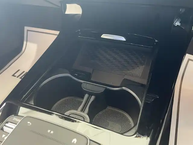 メルセデス・ベンツ ＣＬＡ１８０ Sブレイク AMGライン 静岡県 2021(令3)年 4.4万km ポーラホワイト AMGライン/レーダーセーフティパッケージ/純正ナビ/バックカメラ/ACC/ハーフレザーシート/シートヒーター/電動シート/電動リアゲート/LEDインテリジェントライトシステム/ドラレコ/ETC2.0