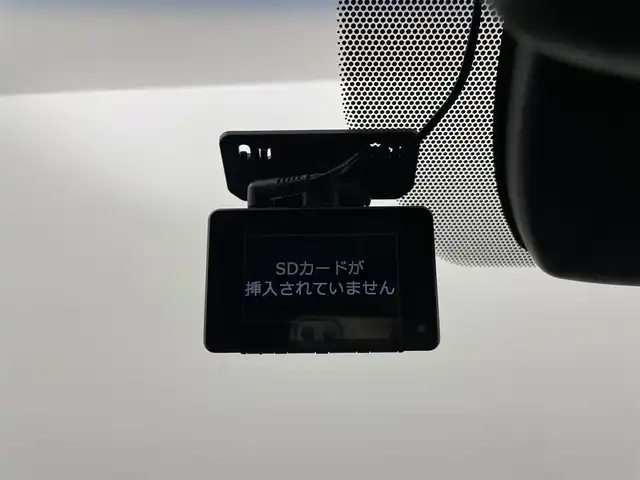 トヨタ クラウン ハイブリッド S 群馬県 2019(平31)年 8.9万km シルバーM T-Conect 8インチナビ(遠視点ディスプレイ)/・フルセグTV/FM/AM/USB/AUX/CD/DVD/バックカメラ/Bluetooth/Miracast/＝＝＝＝＝＝＝＝＝＝＝＝＝＝/Toyota Safety Sence/・プリクラッシュセーフティ/・レーントレーシングアシスト/・レーダークルーズコントロール/・ロードサインアシスト/・アダプティブハイビームシステム/・オートマチックハイビーム/インテリジェントクリアランスソナー/前席パワーシート/前席シートヒーター/ステアリングヒーターステアリングスイッチ/LEDヘッドライト/LEDフォグランプ/前方ドライブレコーダー/パドルシフト/プッシュスタート/スマートキー