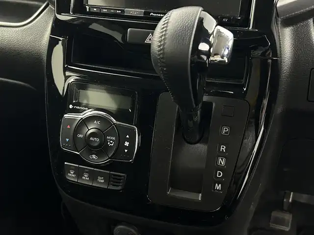 スズキ ソリオ バンディット HV MV 埼玉県 2018(平30)年 2.4万km スーパーブラックパール 純正ナビ　Ｂｌｕｅｔｏｏｔｈ　フルセグＴＶ　両側パワースライドドア　シートヒーター　レーダークルーズコントロール　衝突軽減ブレーキ　ドライブレコーダー　パドルシフト　コーナーセンサー　ＥＴＣ