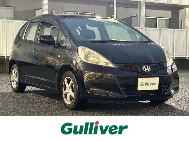 ホンダ フィット G 愛知県 2013(平25)年 13.7万km クリスタルブラックパール ワンオーナー/ETC/純正オーディオ（AM/FM/CD）/純正フロアマット