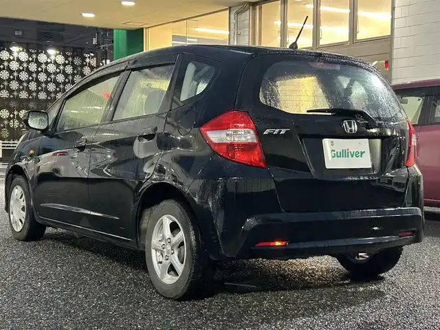ホンダ フィット G 愛知県 2013(平25)年 13.7万km クリスタルブラックパール ワンオーナー/ETC/純正オーディオ（AM/FM/CD）/純正フロアマット