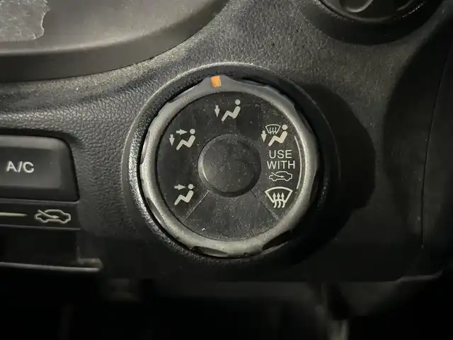 ホンダ フィット G 愛知県 2013(平25)年 13.7万km クリスタルブラックパール ワンオーナー/ETC/純正オーディオ（AM/FM/CD）/純正フロアマット