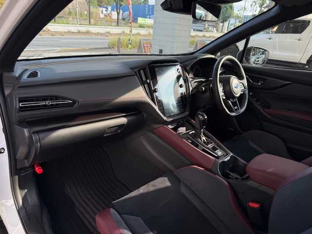 スバル ＷＲＸ Ｓ４ STIスポーツR EX 大阪府 2024(令6)年 0.7万km セラミックホワイト /禁煙ワンオーナー //アイサイト//純正ナビ//AppleCarPlay/AndroidAuto//フルセグテレビ/BT/AUX//デジタルマルチビューモニター//ハーマンカードンサウンドシステム//レカロシート//追従式クルーズコントロール//D席シートメモリー//DN席パワーシート//DN席シートヒーター//ドライブレコーダー//ETC//保証書//取扱説明書//スペアキー