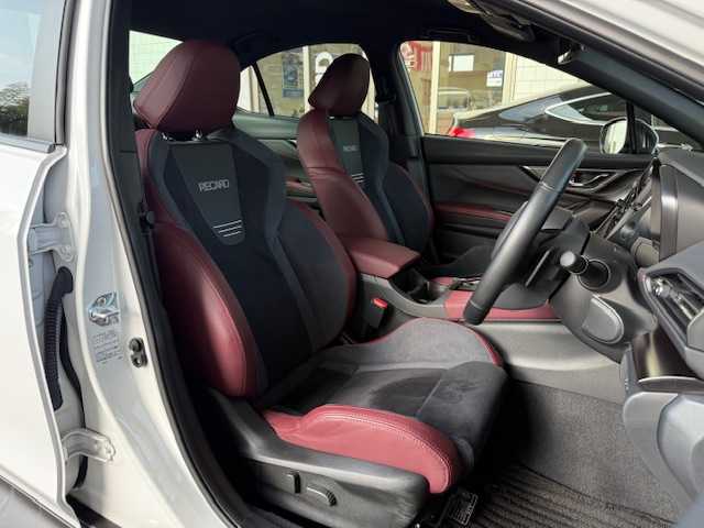 スバル ＷＲＸ Ｓ４ STIスポーツR EX 大阪府 2024(令6)年 0.7万km セラミックホワイト /禁煙ワンオーナー //アイサイト//純正ナビ//AppleCarPlay/AndroidAuto//フルセグテレビ/BT/AUX//デジタルマルチビューモニター//ハーマンカードンサウンドシステム//レカロシート//追従式クルーズコントロール//D席シートメモリー//DN席パワーシート//DN席シートヒーター//ドライブレコーダー//ETC//保証書//取扱説明書//スペアキー