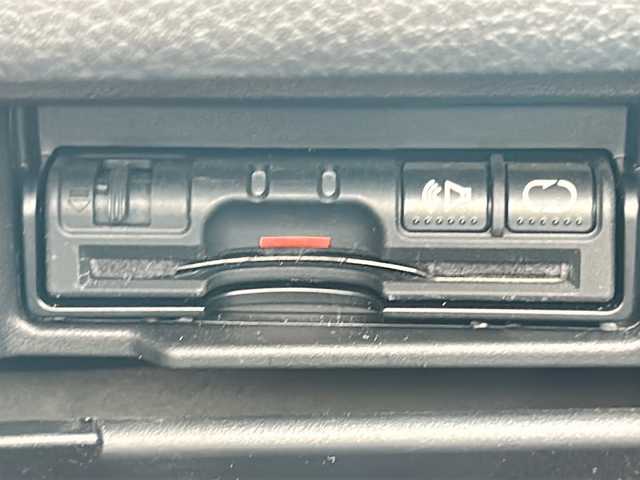 日産 セレナ ハイウェイスター Sエディション 沖縄県 2016(平28)年 8.2万km ブリリアントホワイトパール 純正オプションナビ/フルセグＴＶ/オーディオ（Ｂｌｕｅｔｏｏｔｈ、ＤＶＤ、ＣＤ、ＤＶＤ）/バックカメラ/ＥＴＣ/片側パワースライドドア/スマートキー/プッシュスタート/フォグライト