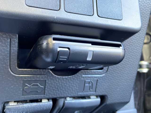 トヨタ ルーミー カスタムG S 岩手県 2017(平29)年 5.1万km ブラックマイカメタリック スマートアシスト/社外SDナビ/フルセグTV/バックカメラ/ETC/両側パワースライドドア/寒冷地仕様/純正エンジンスターター/クルーズコントロール/衝突被害軽減ブレーキ/横滑り防止装置/コーナーセンサー/アイドリングストップ/オートライト/LEDヘッドライト/フォグランプ/スマートキー/プッシュスタート/電動格納ミラー/純正14インチAW/社外AW付きスタッドレスタイヤ積込/純正フロアマット/ドアバイザー/禁煙車