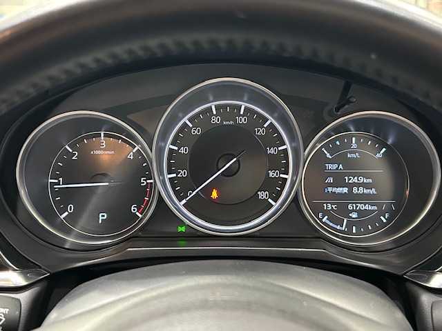 マツダ マツダ６ワゴン XD ブラックトーンエディション 宮城県 2021(令3)年 6.2万km スノーフレイクホワイトパールマイカ ルーフレール/マツダセーフティー/・レーンキープアシスト/・レーダークルーズコントロール/・ブラインドスポットモニター/・スマートブレーキサポート/・スマートシティブレーキサポート/・車間認知システム/・ドライバーアテンションアラート/純正ナビ/・Bluetooth/CD/DVD/フルセグ/社外ETC/360°ビューモニター/バック/サイド/フロント/全方位/USB/AUX/革巻きステアリング/・ステアリングスイッチ/・パドルシフト/・ステアリングヒーター/赤革レザーシート/・シートメモリー/・パワーシート/アイドリングストップ/プッシュスタート/純正19インチアルミホイール/純正フロアマット/オートライト/オートマチックハイビーム/純正LEDヘッドライト/衝突軽減システム/横滑り防止装置/盗難防止装置