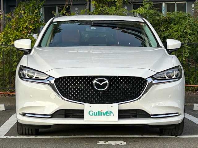 マツダ マツダ６ワゴン XD ブラックトーンエディション 宮城県 2021(令3)年 6.2万km スノーフレイクホワイトパールマイカ ルーフレール/マツダセーフティー/・レーンキープアシスト/・レーダークルーズコントロール/・ブラインドスポットモニター/・スマートブレーキサポート/・スマートシティブレーキサポート/・車間認知システム/・ドライバーアテンションアラート/純正ナビ/・Bluetooth/CD/DVD/フルセグ/社外ETC/360°ビューモニター/バック/サイド/フロント/全方位/USB/AUX/革巻きステアリング/・ステアリングスイッチ/・パドルシフト/・ステアリングヒーター/赤革レザーシート/・シートメモリー/・パワーシート/アイドリングストップ/プッシュスタート/純正19インチアルミホイール/純正フロアマット/オートライト/オートマチックハイビーム/純正LEDヘッドライト/衝突軽減システム/横滑り防止装置/盗難防止装置