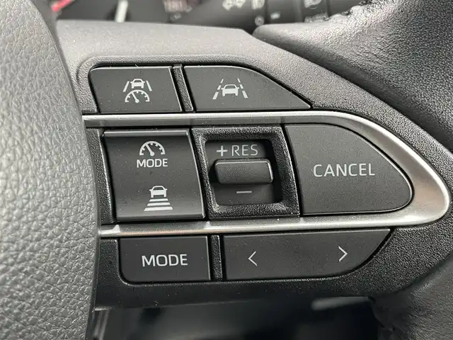 トヨタ ノア S－G 山形県 2022(令4)年 0.8万km ホワイトパールクリスタルシャイン トヨタセーフティセンス/純正メモリナビ/　【フルセグ　Bluetooth　CD　USB　AM・FM】/全周囲カメラ/両側パワースライドドア/レーダークルーズコントロール/LEDオートライト/オートマチックハイビーム/16インチアルミホイール/コーナーセンサー/ステアリングスイッチ/電動格納ウィンカーミラー/ETC2.0/スマートキー/フロアマット