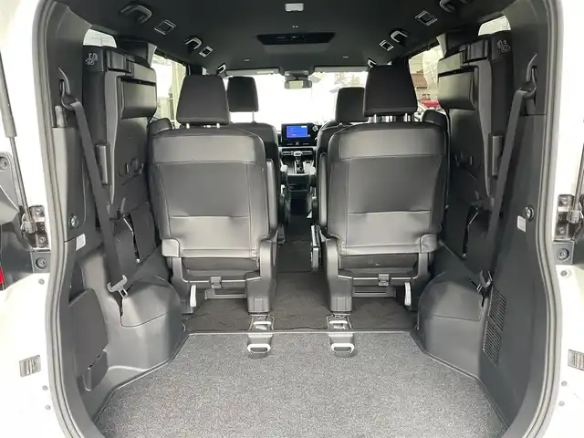 トヨタ ノア S－G 山形県 2022(令4)年 0.8万km ホワイトパールクリスタルシャイン トヨタセーフティセンス/純正メモリナビ/　【フルセグ　Bluetooth　CD　USB　AM・FM】/全周囲カメラ/両側パワースライドドア/レーダークルーズコントロール/LEDオートライト/オートマチックハイビーム/16インチアルミホイール/コーナーセンサー/ステアリングスイッチ/電動格納ウィンカーミラー/ETC2.0/スマートキー/フロアマット