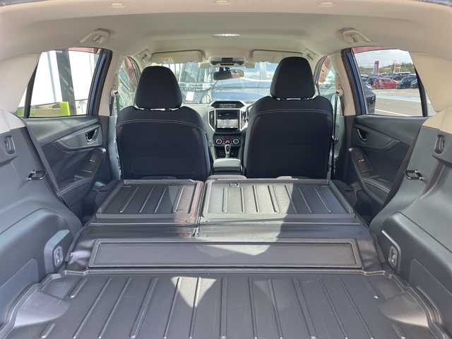 スバル インプレッサ スポーツ 2．0i－L アイサイト 愛知県 2017(平29)年 3.9万km クォーツブルーP SDナビ/レーダークルーズコントロール/バックカメラ/純正アルミホイール/ETC/LEDヘッドライト/パドルシフト/レーンキープアシスト/フルセグ/CD DVD/Bluetooth/ステアリングスイッチ/スマートキー/プッシュスタート