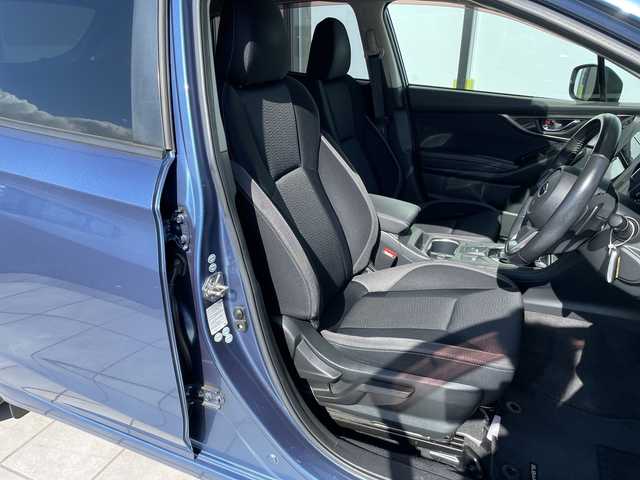 スバル インプレッサ スポーツ 2．0i－L アイサイト 愛知県 2017(平29)年 3.9万km クォーツブルーP SDナビ/レーダークルーズコントロール/バックカメラ/純正アルミホイール/ETC/LEDヘッドライト/パドルシフト/レーンキープアシスト/フルセグ/CD DVD/Bluetooth/ステアリングスイッチ/スマートキー/プッシュスタート
