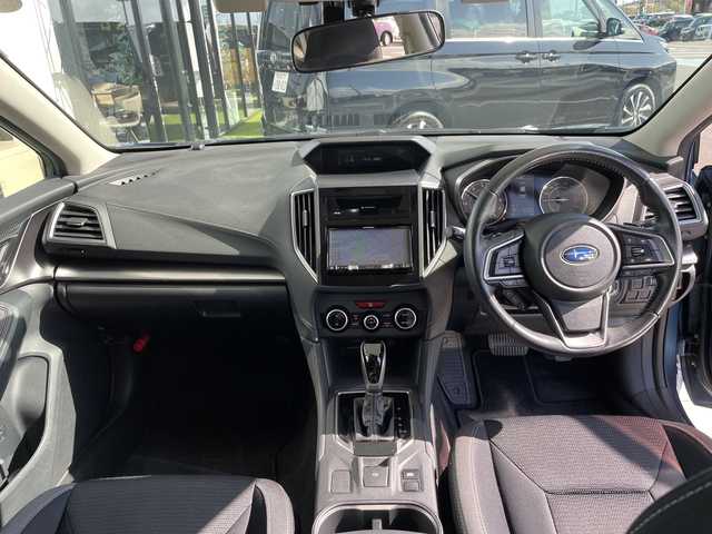 スバル インプレッサ スポーツ 2．0i－L アイサイト 愛知県 2017(平29)年 3.9万km クォーツブルーP SDナビ/レーダークルーズコントロール/バックカメラ/純正アルミホイール/ETC/LEDヘッドライト/パドルシフト/レーンキープアシスト/フルセグ/CD DVD/Bluetooth/ステアリングスイッチ/スマートキー/プッシュスタート