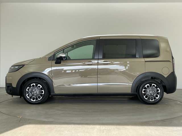 ホンダ フリード ハイブリット e:HEV クロスター 兵庫県 2025(令7)年 0.1千km ベージュ ・登録済未使用車/・衝突軽減ブレーキ/・路外逸脱抑制機能/・踏み間違い衝突軽減システム/・オートハイビーム/・アダプティブクルーズコントロール/・コーナーセンサー/・先行車発進告知/・BSM/・純正9インチナビ＆フルセグ＆BT＆USB/・バックカメラ/・両側パワースライドドア/・ハーフレザーシート/・前席シートヒーター/・LEDヘッドライト/・フォグ/・オートライト/・スマートキー/・スペアキー/・プッシュスタート/・2列目サーキュレーター/・2列目サンシェード