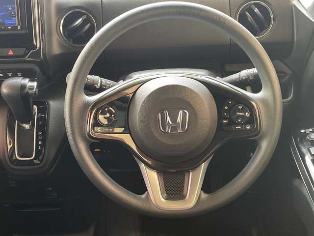 ホンダ Ｎ ＢＯＸ カスタム G L ホンダセンシング 埼玉県 2018(平30)年 3.9万km プレミアムベルベットパープル・パール ホンダセンシング/パナソニックナビ/　　CD/BT/ワンセグ/バックカメラ/USBポート/左パワースライドドア/レーダークルーズコントロール/レーンキープアシスト/LEDヘッドライト/純正14インチアルミホイール/ETC/スマートキー/禁煙車