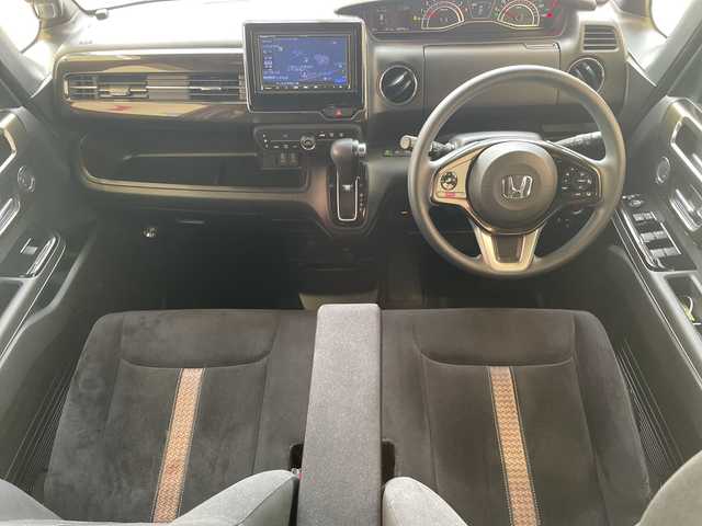 ホンダ Ｎ ＢＯＸ カスタム G L ホンダセンシング 埼玉県 2018(平30)年 3.9万km プレミアムベルベットパープル・パール ホンダセンシング/パナソニックナビ/　　CD/BT/ワンセグ/バックカメラ/USBポート/左パワースライドドア/レーダークルーズコントロール/レーンキープアシスト/LEDヘッドライト/純正14インチアルミホイール/ETC/スマートキー/禁煙車