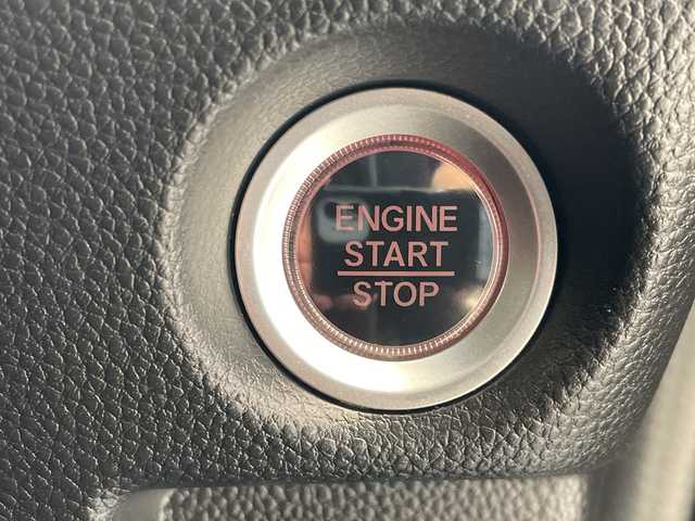 ホンダ Ｎ ＢＯＸ カスタム G L ホンダセンシング 埼玉県 2018(平30)年 3.9万km プレミアムベルベットパープル・パール ホンダセンシング/パナソニックナビ/　　CD/BT/ワンセグ/バックカメラ/USBポート/左パワースライドドア/レーダークルーズコントロール/レーンキープアシスト/LEDヘッドライト/純正14インチアルミホイール/ETC/スマートキー/禁煙車