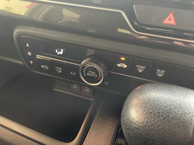 ホンダ Ｎ ＢＯＸ カスタム G L ホンダセンシング 埼玉県 2018(平30)年 3.9万km プレミアムベルベットパープル・パール ホンダセンシング/パナソニックナビ/　　CD/BT/ワンセグ/バックカメラ/USBポート/左パワースライドドア/レーダークルーズコントロール/レーンキープアシスト/LEDヘッドライト/純正14インチアルミホイール/ETC/スマートキー/禁煙車