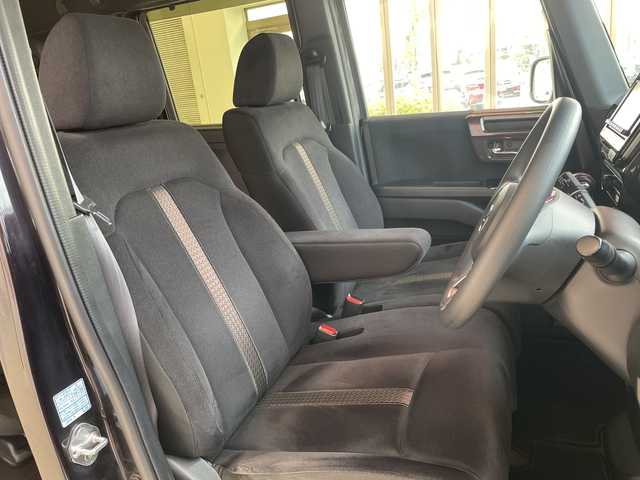 ホンダ Ｎ ＢＯＸ カスタム G L ホンダセンシング 埼玉県 2018(平30)年 3.9万km プレミアムベルベットパープル・パール ホンダセンシング/パナソニックナビ/　　CD/BT/ワンセグ/バックカメラ/USBポート/左パワースライドドア/レーダークルーズコントロール/レーンキープアシスト/LEDヘッドライト/純正14インチアルミホイール/ETC/スマートキー/禁煙車