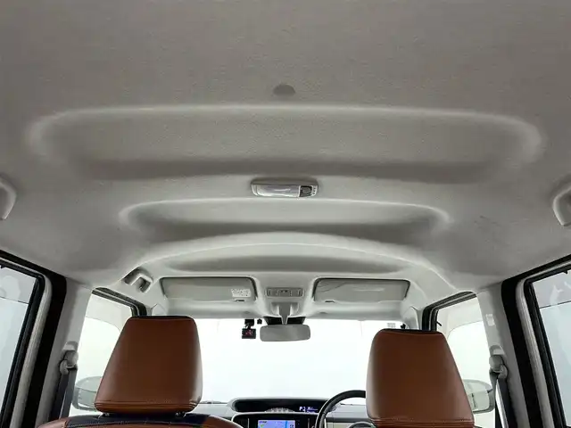 ダイハツ ムーヴ キャンバス X ブラックアクセント リミテッド SAⅢ 岡山県 2021(令3)年 3.5万km パールホワイトⅢ ケンウッド７インチナビ　/【Bluetooth/フルセグTV/CD/DVD】/型番:MDV-D505BTW/全方位カメラ　/両側パワースライドドア　/衝突軽減ブレーキ/ＬＥＤヘッドライト　/ＥＴＣ　/オートハイビーム　/プッシュスタート　/アイドリングストップ　/社外ドライブレコーダー(前後)　/純正フロアマット/オートライト/フォグランプ