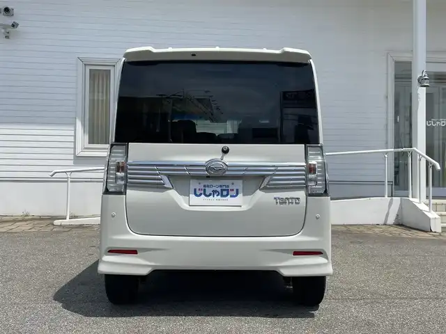 ダイハツ タント カスタム RS トップED SA Ⅲ 富山県 2017(平29)年 8.7万km パールホワイトⅢ (株)IDOMが運営する【じしゃロン富山店】の自社ローン専用車両になります。こちらは現金またはオートローンご利用時の価格です。自社ローンご希望の方は別途その旨お申し付け下さい/社外ナビ/ETC/両側パワースライドドア/運転席シートヒーター/プッシュスタート